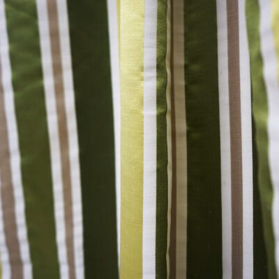 Lyra swatch