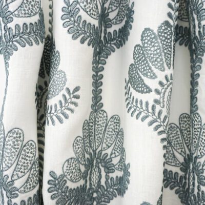 Ressina swatch