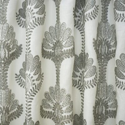Ressina swatch