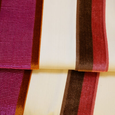 Wainscot swatch
